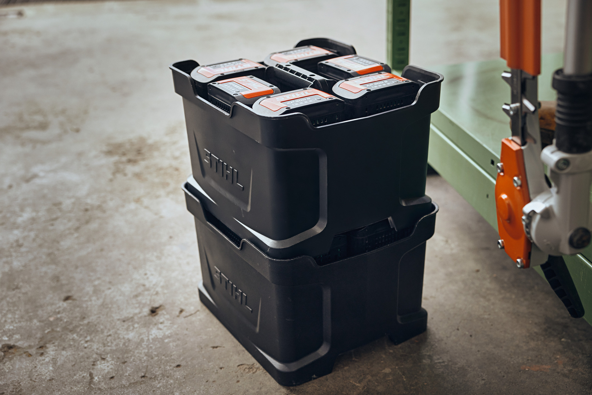 Battery Carrier