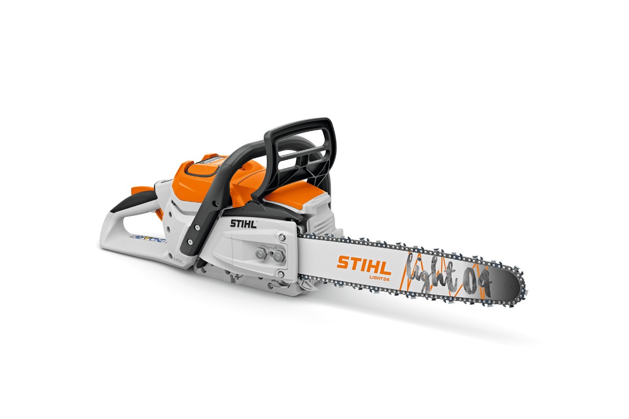 STIHL MSA 220 cordless chainsaw from the AP-System