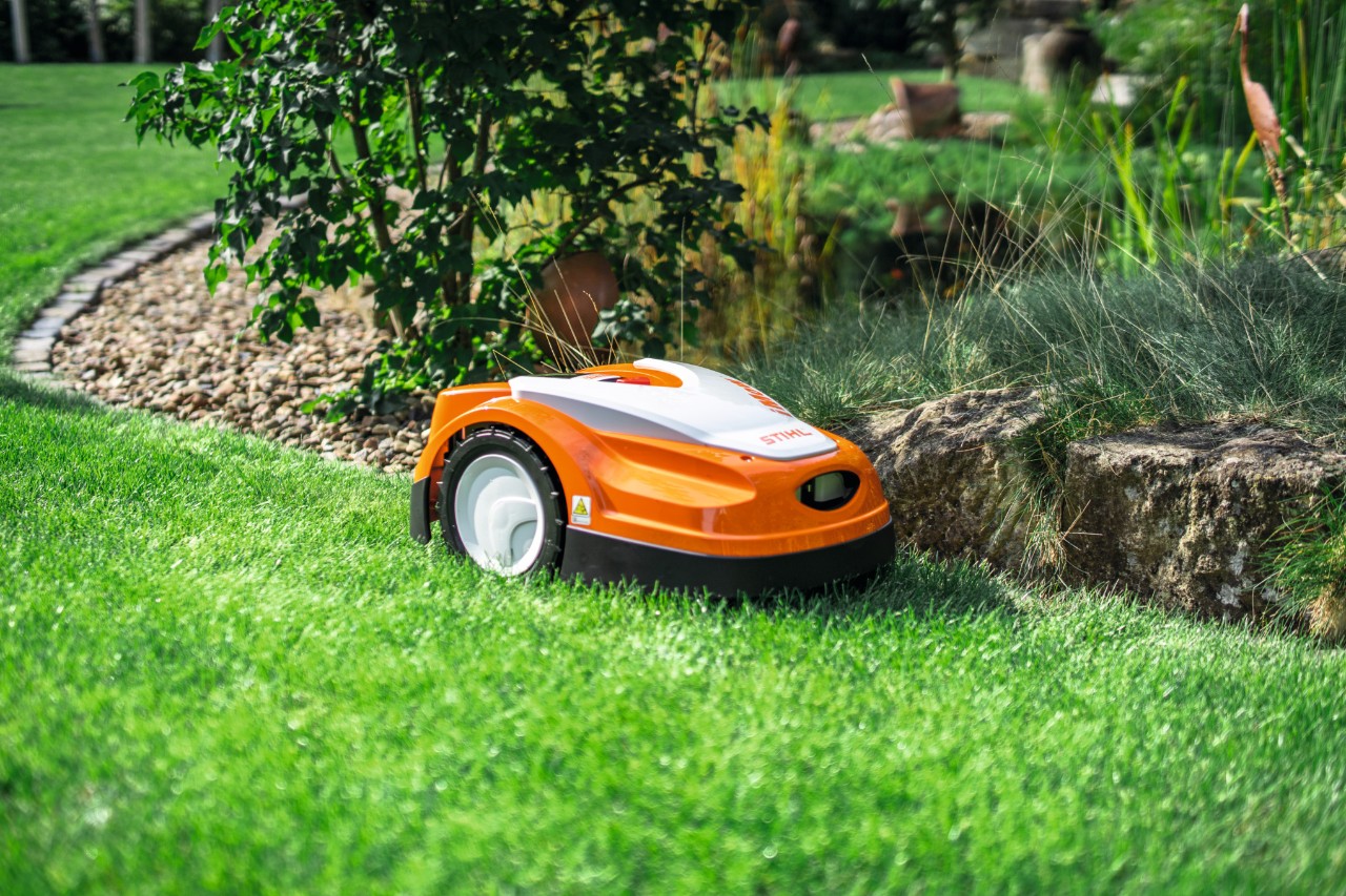 iMow on grass
